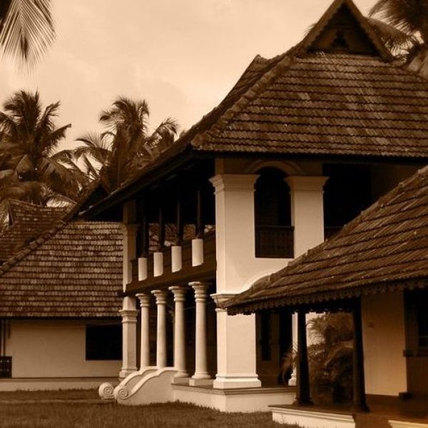 Kerala Tours & Hotel Booking